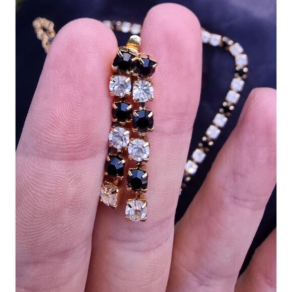 Vintage TRIFARI Signed 1990s Rhinestone Black and Clear Gold Toned Prong Set Nec - Picture 6 of 9